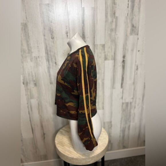 Crop top - Picture 3 of 4